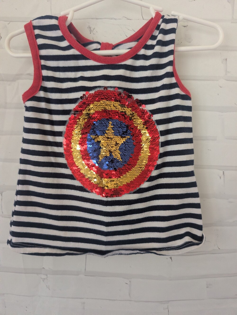 Marvel T-shirt Size XS